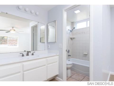 10767 Avenida Roberta, Spring Valley, CA 91978 photo 19