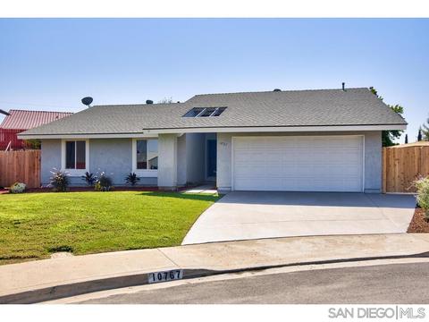 10767 Avenida Roberta, Spring Valley, CA 91978 photo 3