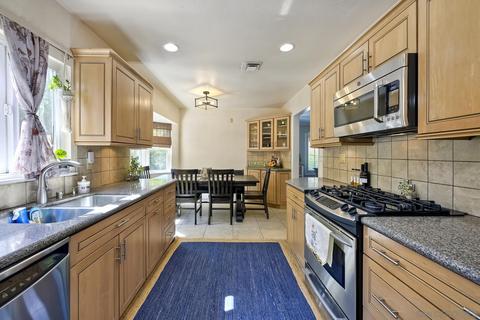 950 Eucalyptus Ave, Vista, CA 92084 photo 17
