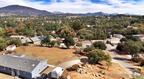 1064 Ranchito Vis, Alpine, CA 91901 photo 3