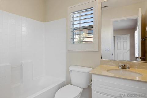 5316 Village Dr, Oceanside, CA 92057 photo 19