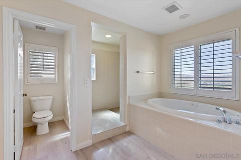 5316 Village Dr, Oceanside, CA 92057 photo 13