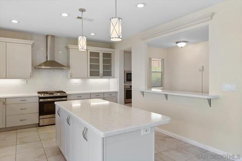 5316 Village Dr, Oceanside, CA 92057 photo 4