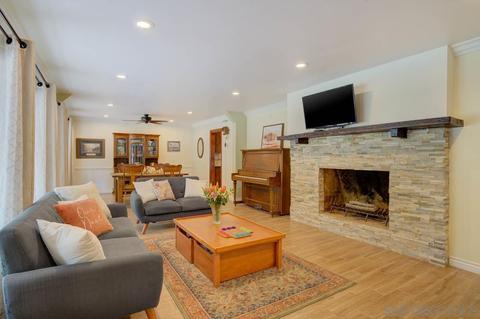 9421 Barbic Ln, Spring Valley, CA 91977 photo 4