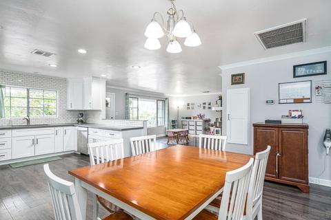 3505 Calavo Dr, Spring Valley, CA 91978 photo 11