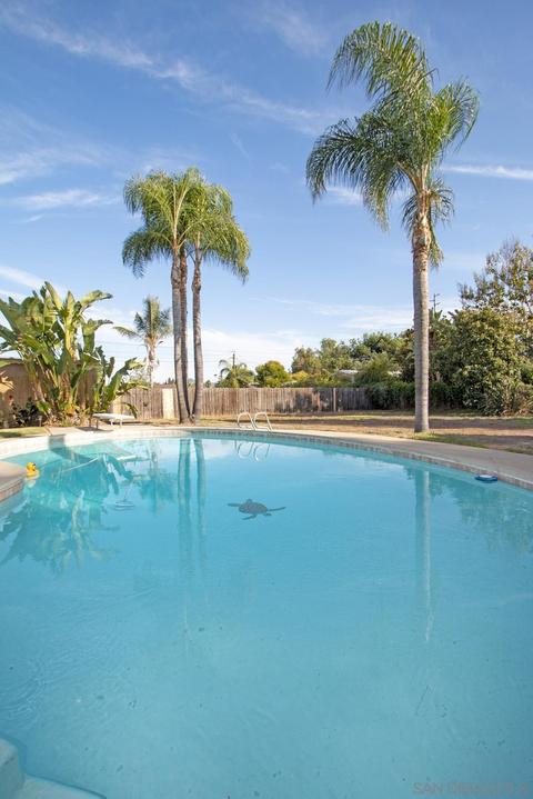 815 Montview Dr, Escondido, CA 92025 photo 32