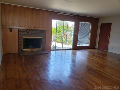 1038 S Johnson Ave, El Cajon, CA 92020 photo 2