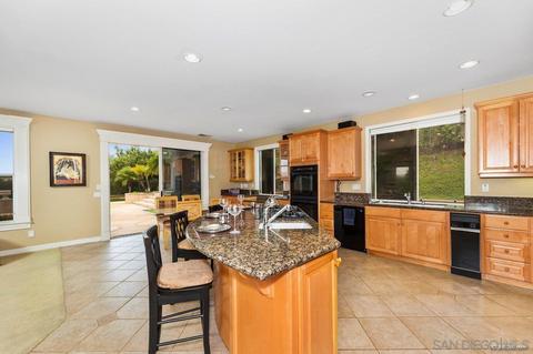 11727 Creek Bluff Dr, Poway, CA 92064 photo 18