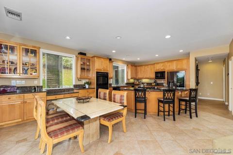 11727 Creek Bluff Dr, Poway, CA 92064 photo 17