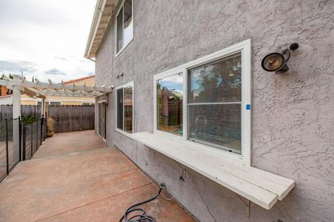3373 Summer Set Way, Oceanside, CA 92056 photo 11