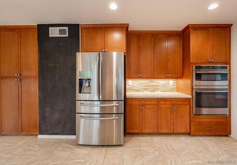 3373 Summer Set Way, Oceanside, CA 92056 photo 22
