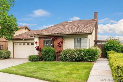 4765 Adler Way, Oceanside, CA 92057 photo 2