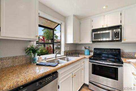 4765 Adler Way, Oceanside, CA 92057 photo 16