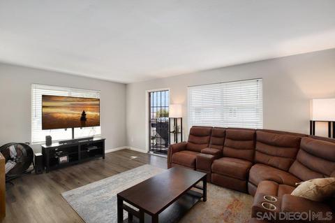 307 Graves Ct, El Cajon, CA 92021 photo 5