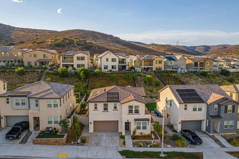 8898 Trailridge Ave, Santee, CA 92071 photo 2