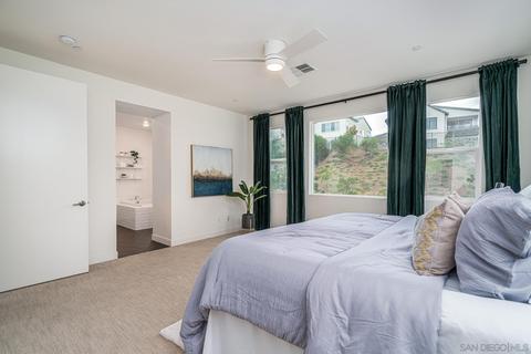 8898 Trailridge Ave, Santee, CA 92071 photo 20