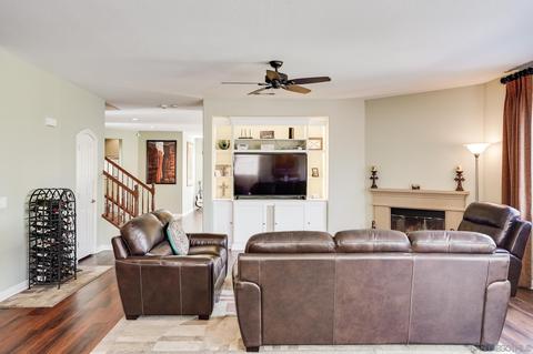 249 Encore Way, Corona, CA 92879 photo 17