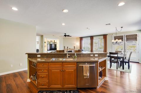249 Encore Way, Corona, CA 92879 photo 22