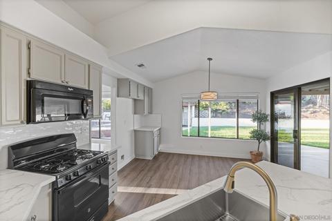 30262 Long Valley Dr, Temecula, CA 92591 photo 11