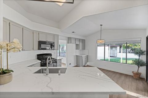 30262 Long Valley Dr, Temecula, CA 92591 photo 10
