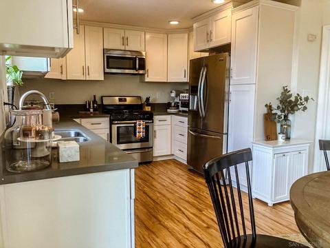 4572 Westview Dr, La Mesa, CA 91941 photo 15