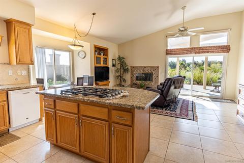 2211 Knollwood Ave, Fallbrook, CA 92028 photo 8