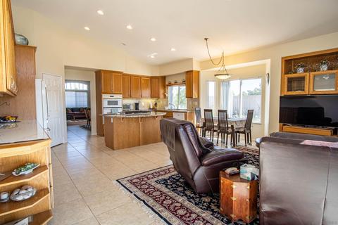 2211 Knollwood Ave, Fallbrook, CA 92028 photo 11