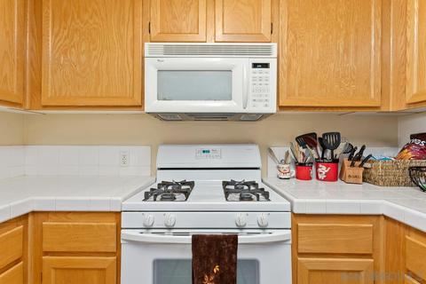 575 Lands End Way #222, Oceanside, CA 92058 photo 10