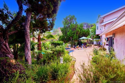 4304 Beverly Dr, La Mesa, CA 91941 photo 2