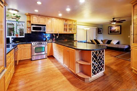 4304 Beverly Dr, La Mesa, CA 91941 photo 8