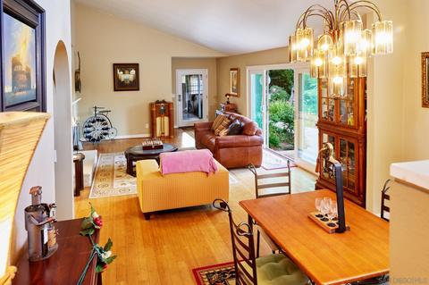 4304 Beverly Dr, La Mesa, CA 91941 photo 6