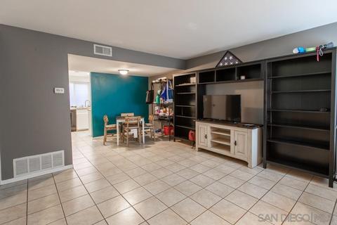 2502 Wanek Rd #C, Escondido, CA 92027 photo 8