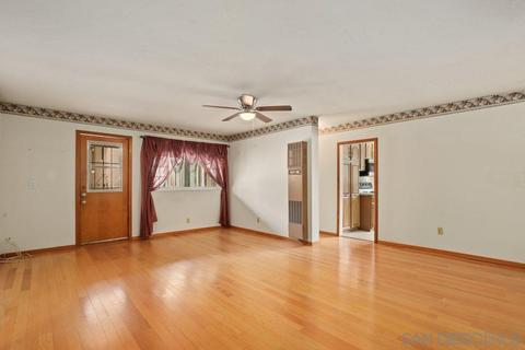 4590 Olive Ave, La Mesa, CA 91942 photo 4