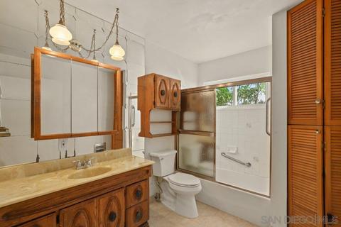 4590 Olive Ave, La Mesa, CA 91942 photo 16