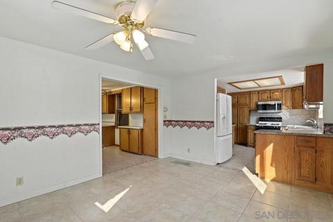 4590 Olive Ave, La Mesa, CA 91942 photo 12