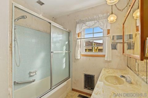4590 Olive Ave, La Mesa, CA 91942 photo 24