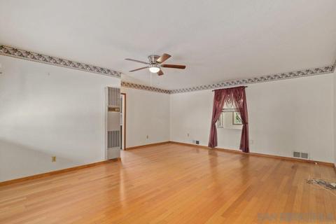 4590 Olive Ave, La Mesa, CA 91942 photo 5