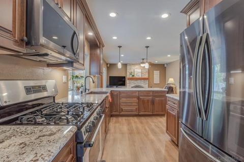 9304 Pennywood Rd, Santee, CA 92071 photo 11