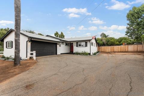 1347 Warmlands Ave, Vista, CA 92084 photo 5