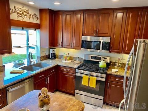 628 Hillhaven Dr, San Marcos, CA 92078 photo 11