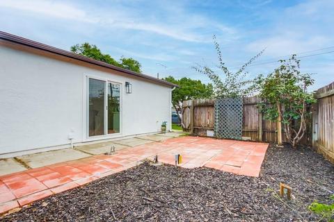 1324 Higgins St, Oceanside, CA 92058 photo 13