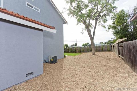 10242 Paseo Park Dr, Lakeside, CA 92040 photo 23