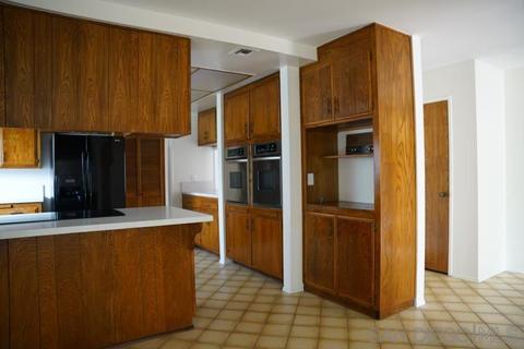 9238 Tropico Dr, La Mesa, CA 91941 photo 9