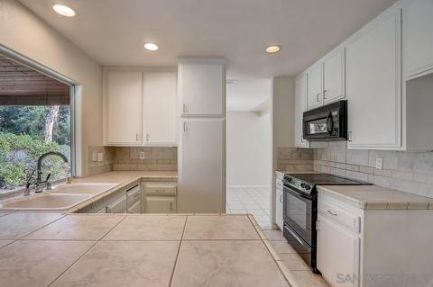 12726 Footman Ct, Poway, CA 92064 photo 32