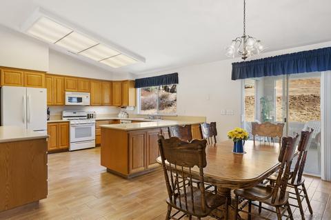 532 Amigos Rd, Ramona, CA 92065 photo 3