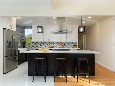 9439 Alto Dr, La Mesa, CA 91941 photo 9
