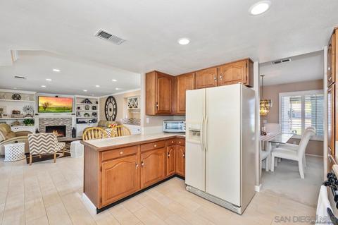2106 Donahue, El Cajon, CA 92019 photo 22