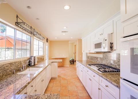 255 S Nardo Ave, Solana Beach, CA 92075 photo 5