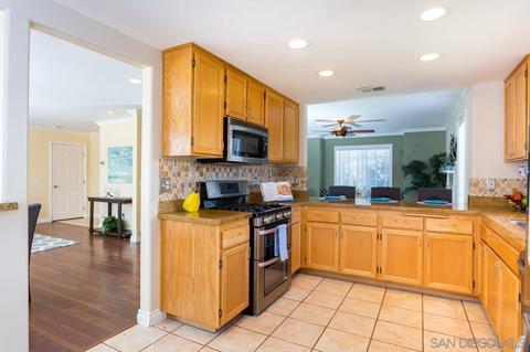 625 Devon Pl, Escondido, CA 92025 photo 9