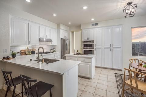 1333 E J St, Chula Vista, CA 91910 photo 1